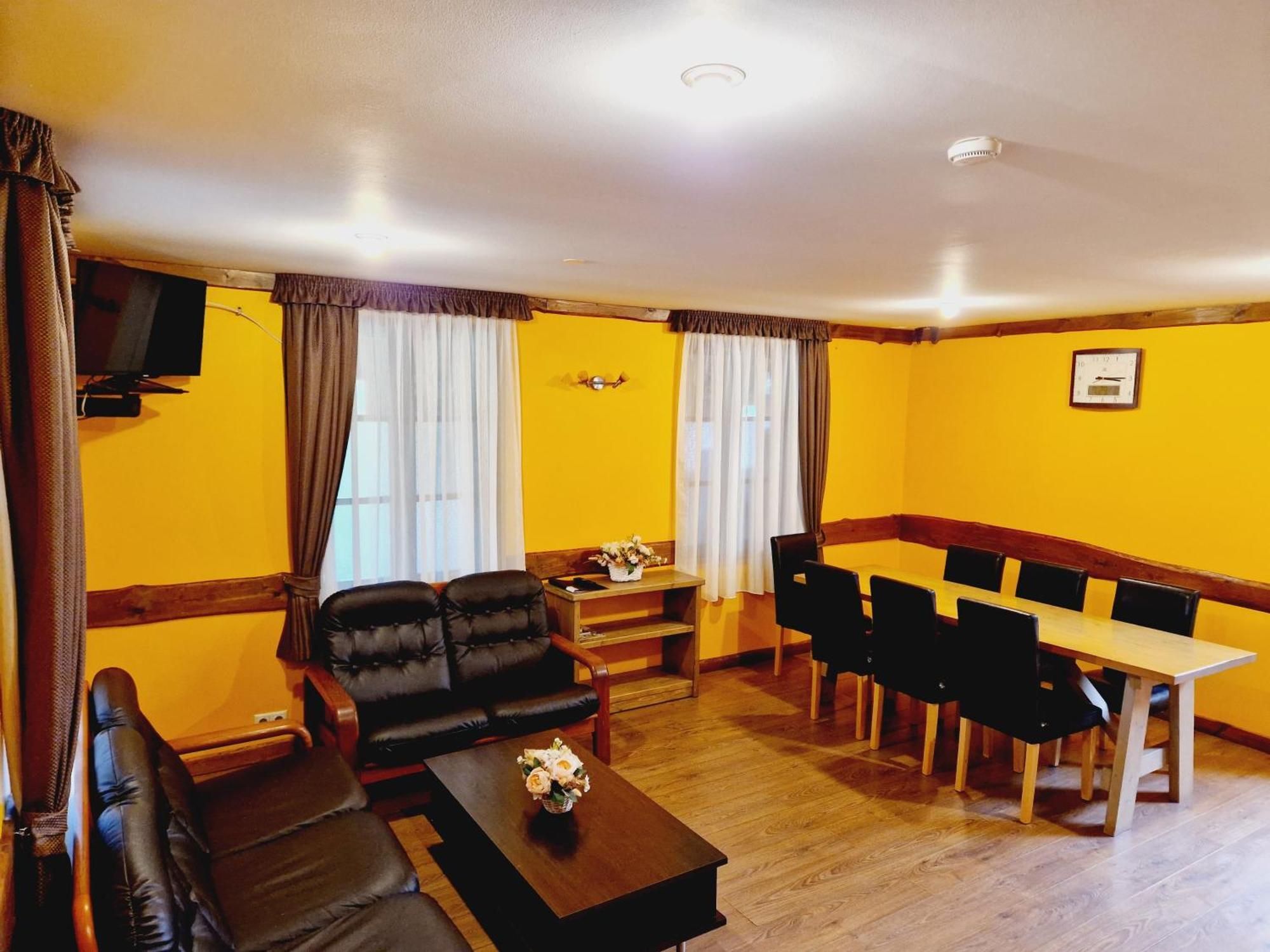 Guest House Podnieki Ventspils Buitenkant foto