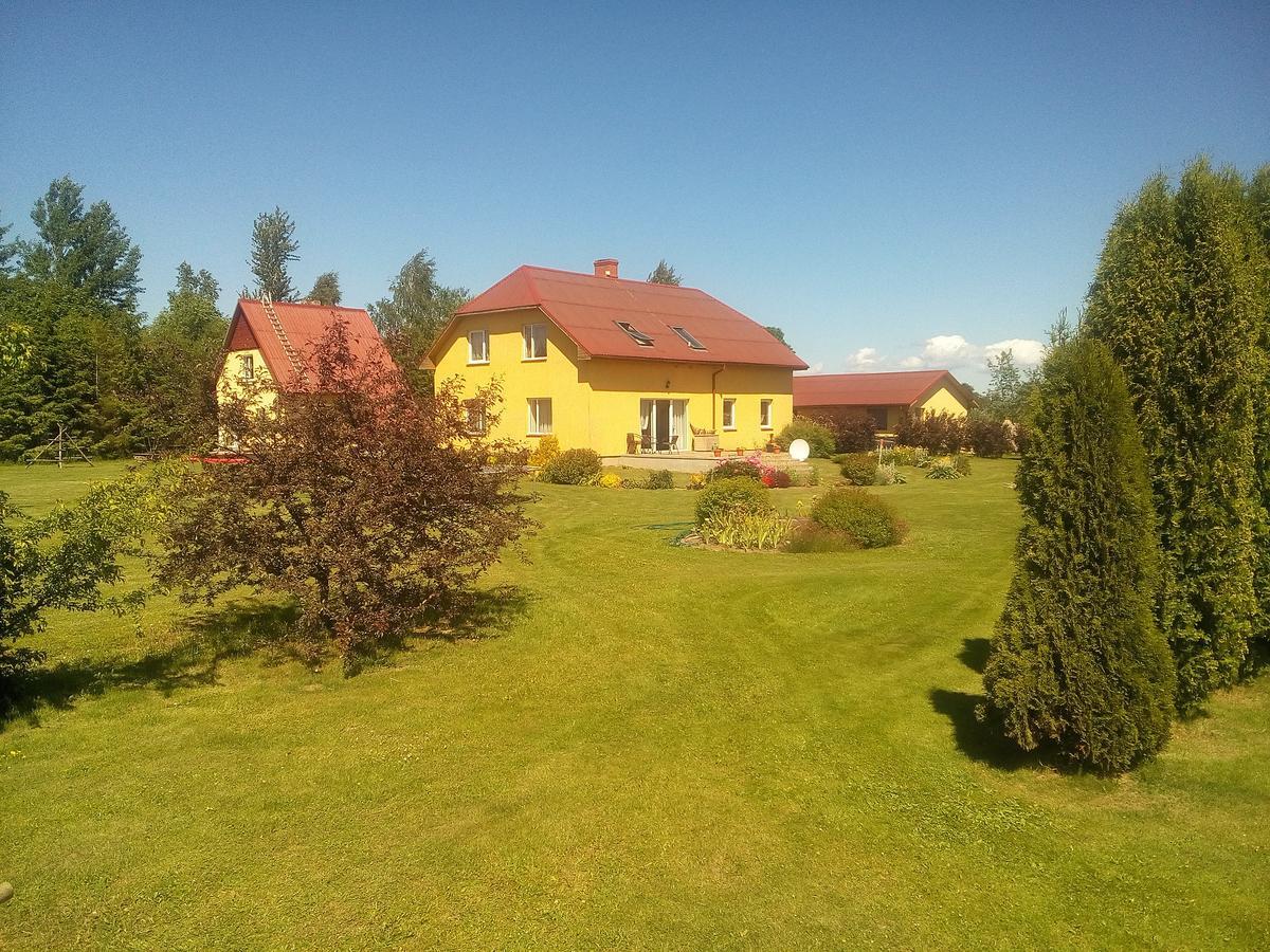 Guest House Podnieki Ventspils Buitenkant foto